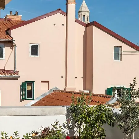 Luxury Terrace Among The Old Rooftops Next To Diocletian's Palace * Split